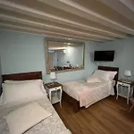 Corte Del Doge Di Rialto Bed & Breakfast Venedig