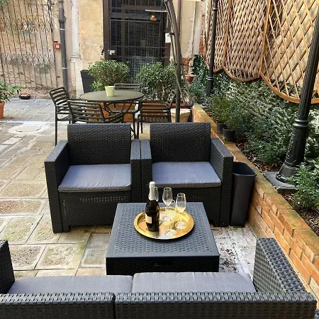 Corte Del Doge Di Rialto Bed & Breakfast