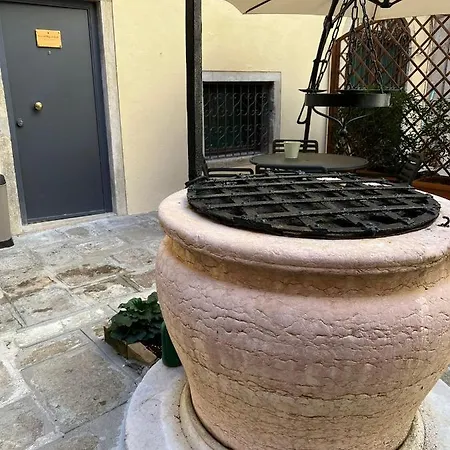 Bed & Breakfast Corte Del Doge Di Rialto *