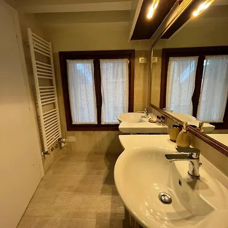 Corte Del Doge Di Rialto Bed & Breakfast