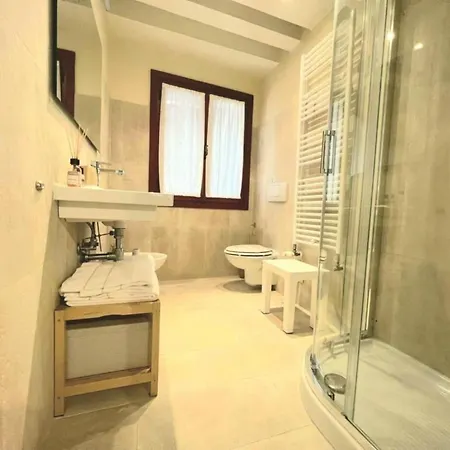 Bed & Breakfast Corte Del Doge Di Rialto 4*