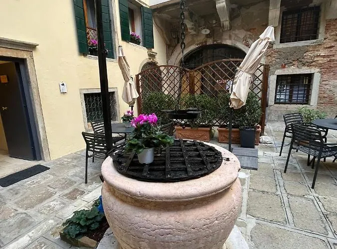 Corte Del Doge Di Rialto