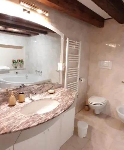 Corte Del Doge Di Rialto Bed & Breakfast Venetië