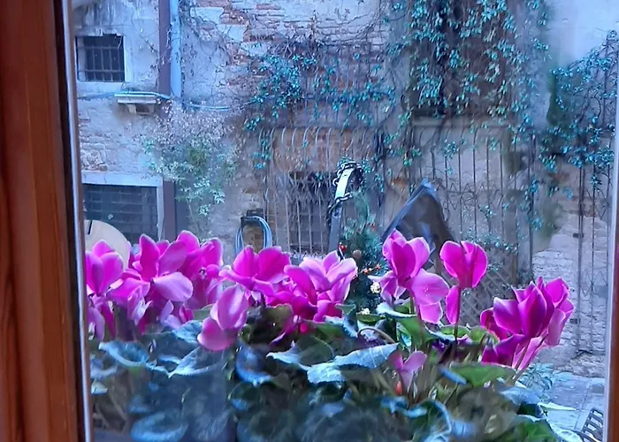 Bed & Breakfast Corte Del Doge Di Rialto 4*